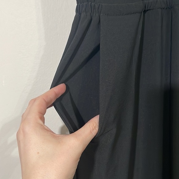 NWT New York & Company Black Cold Shoulder Jumpsuit - Picture 5 of 6